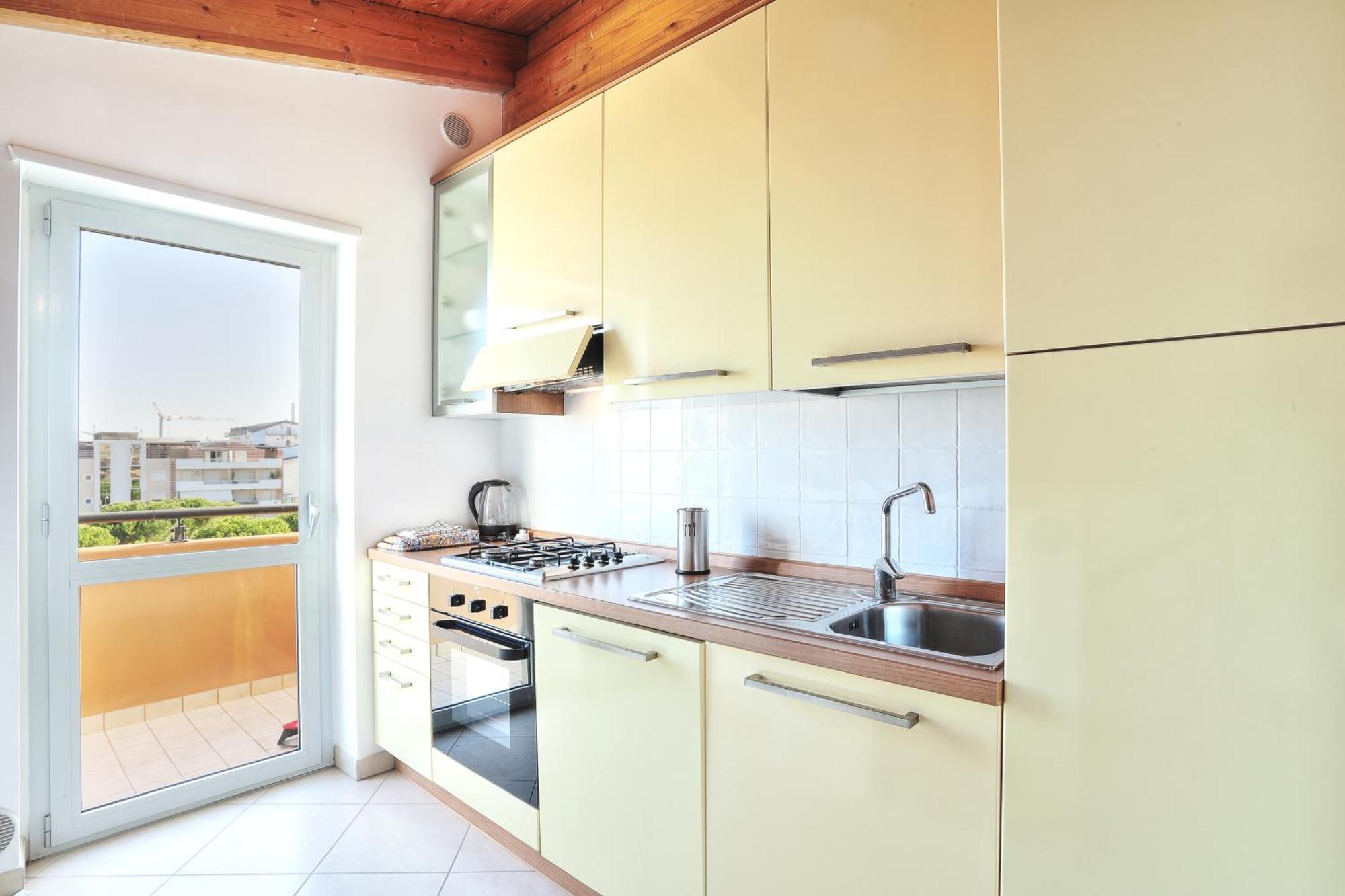 Mazzarosa Residence Roseto Degli Abruzzi Exterior foto